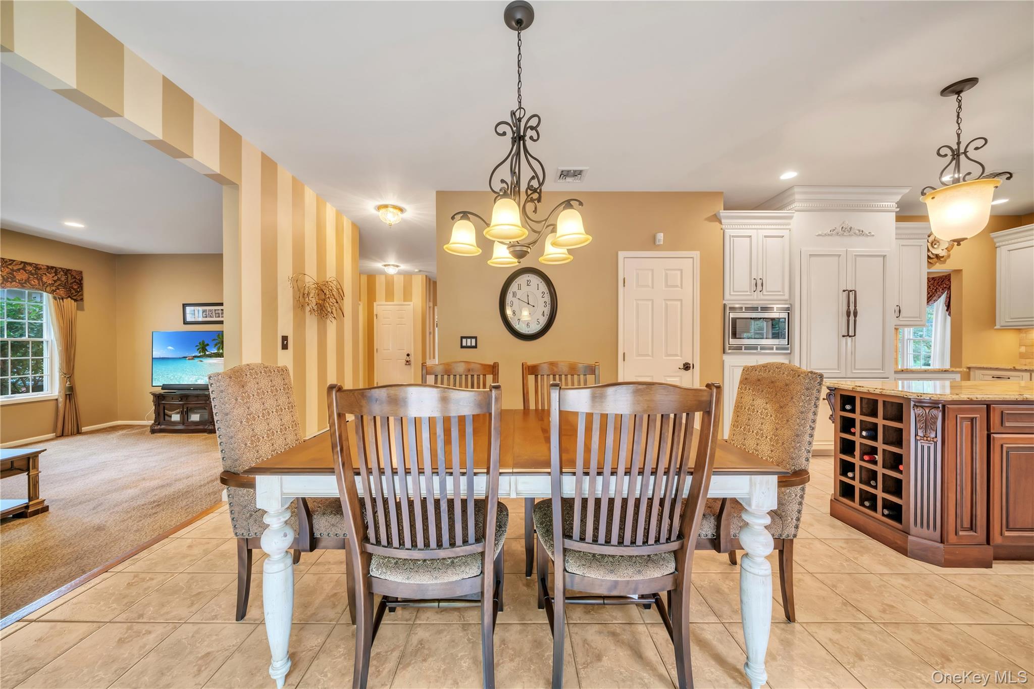 36 Oxford Drive, Suffern, NY 10901