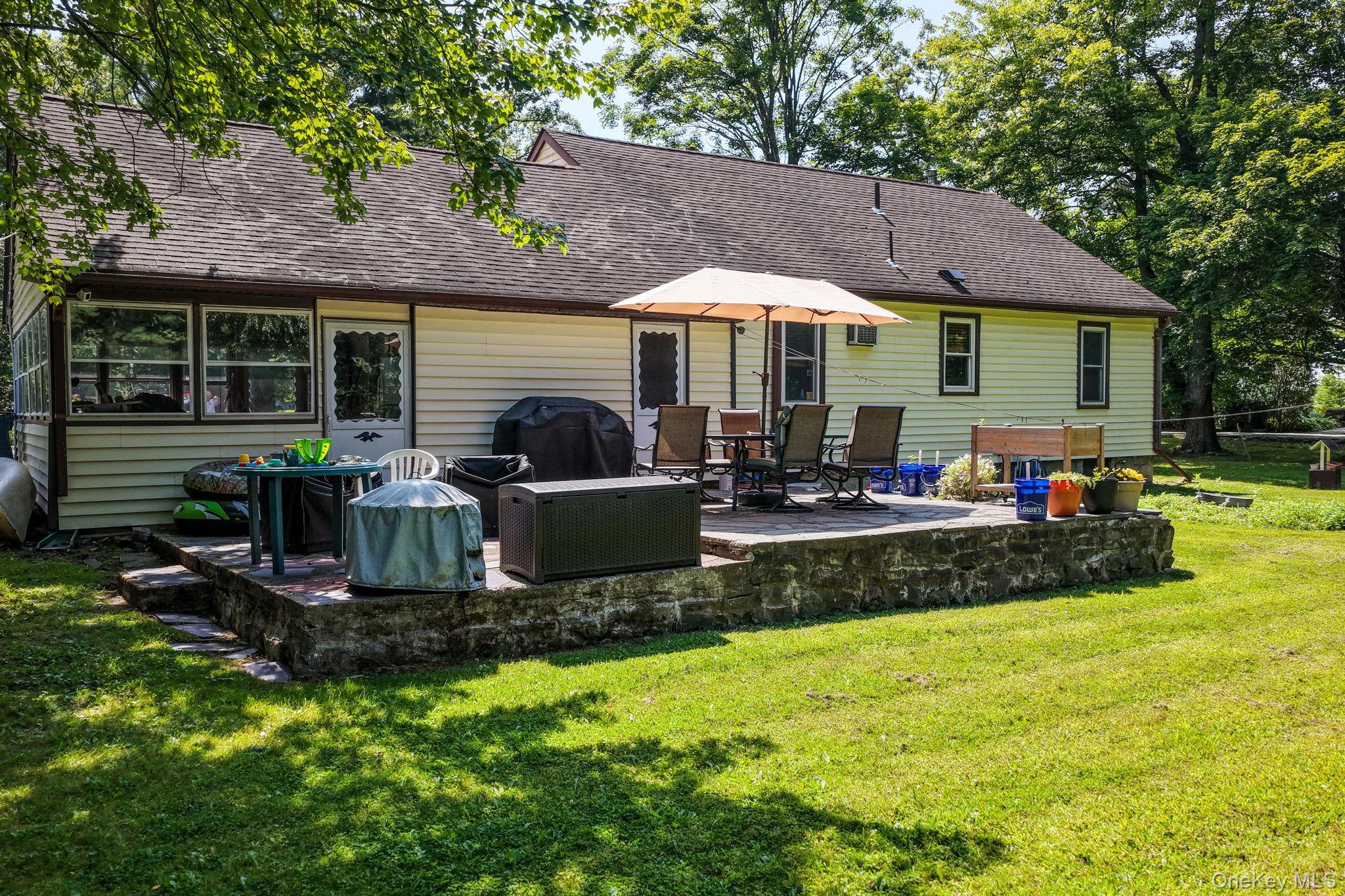 10 Old Dominion Road, Blooming Grove, NY 10914