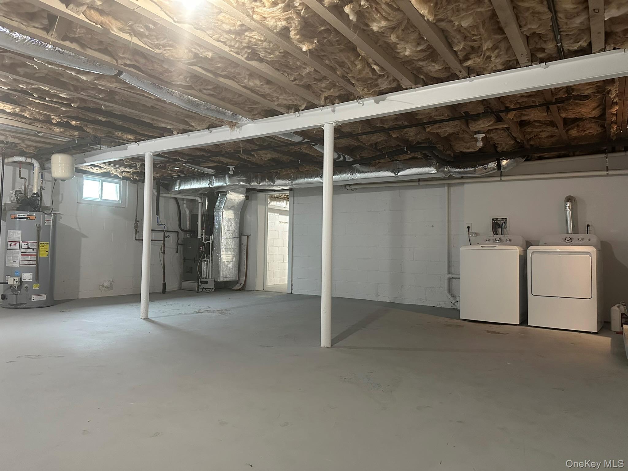 121 W Main Street, Kings Park, NY 11754