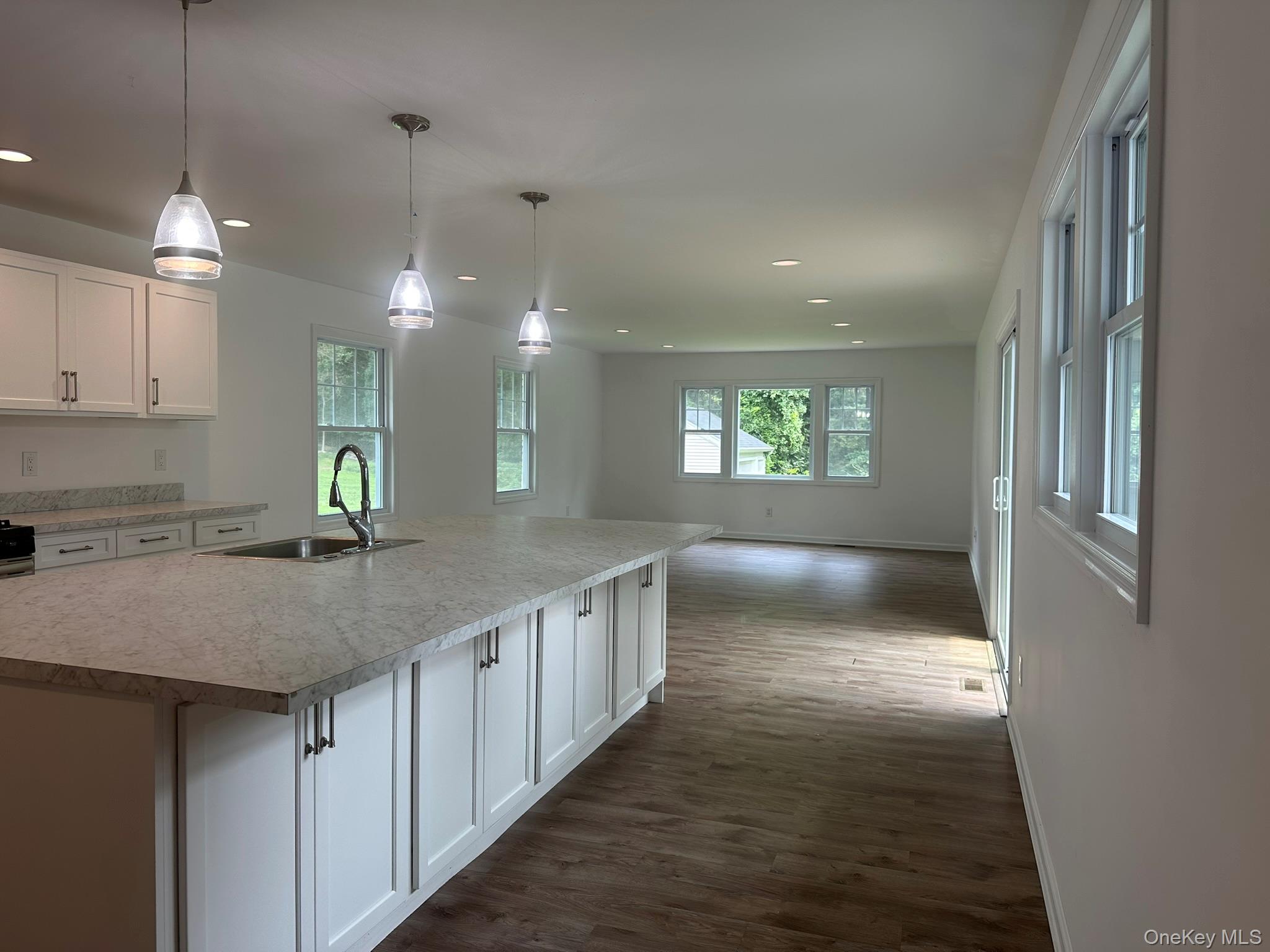 121 W Main Street, Kings Park, NY 11754