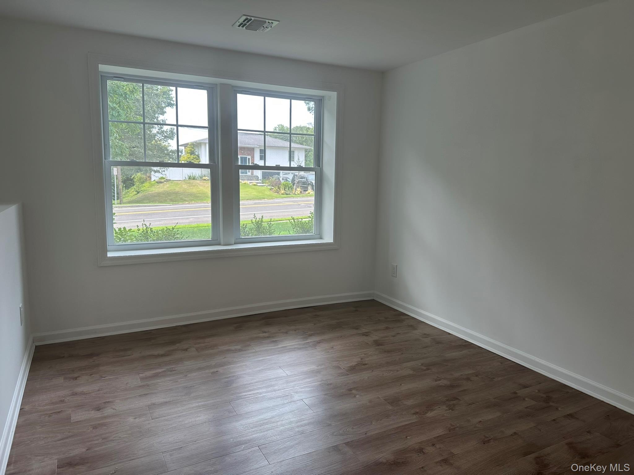 121 W Main Street, Kings Park, NY 11754