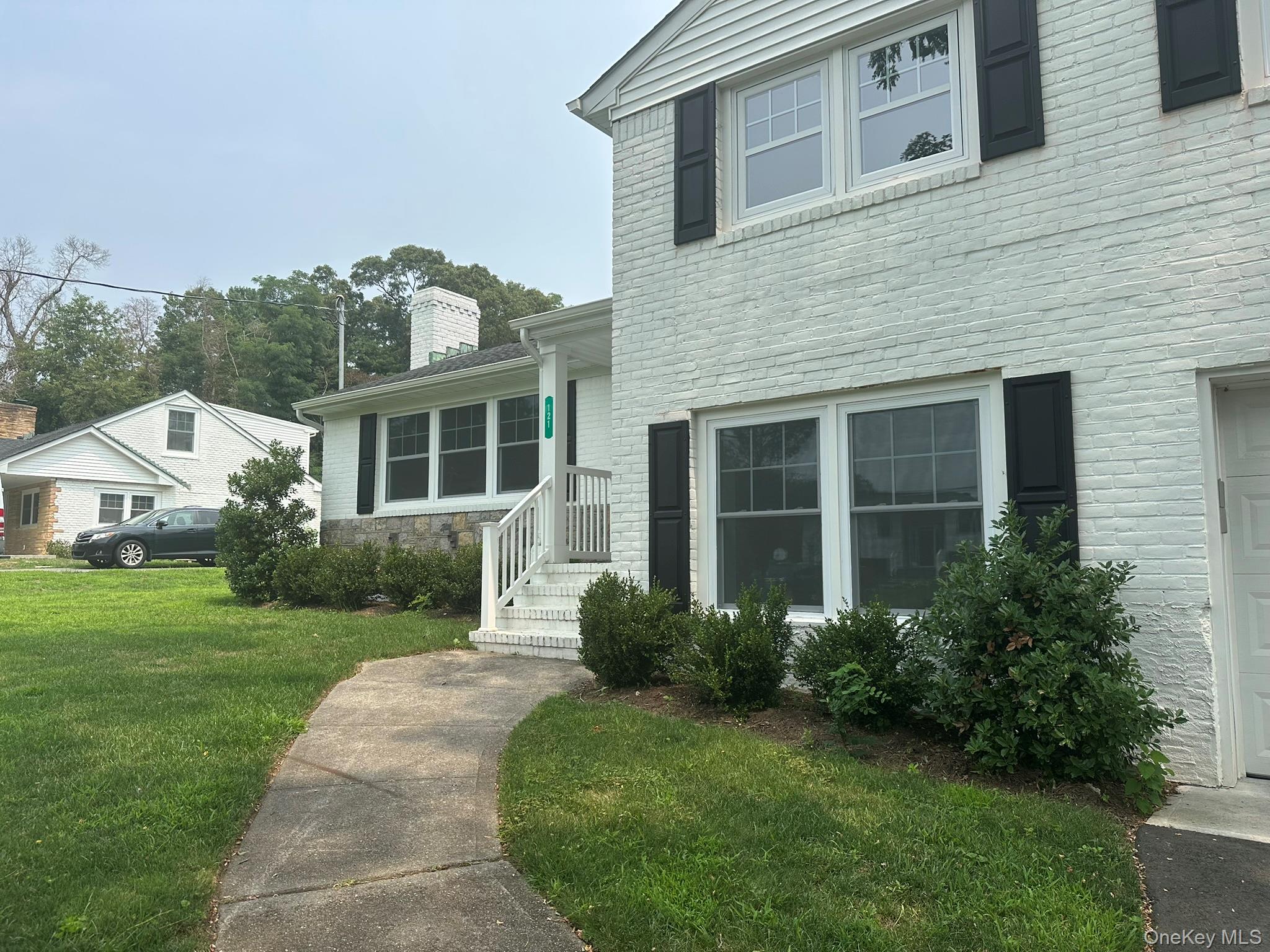 121 W Main Street, Kings Park, NY 11754