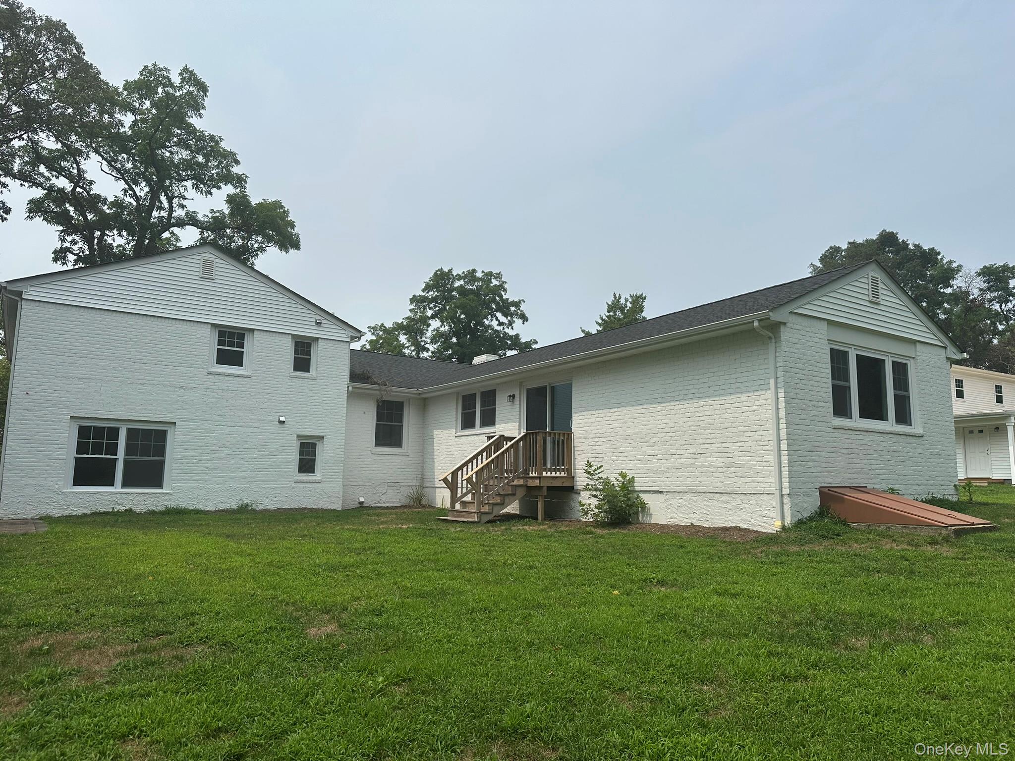 121 W Main Street, Kings Park, NY 11754