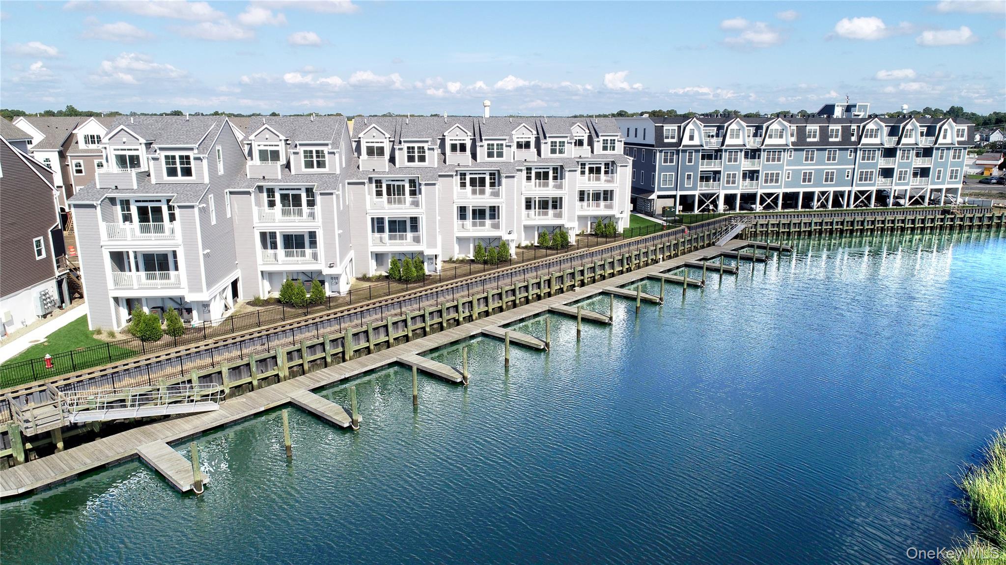 613 Marina Pointe Drive # 613, East Rockaway, NY 11518