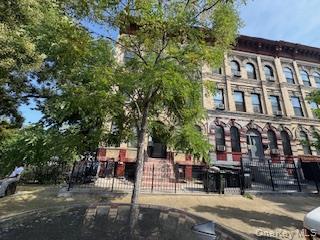 327 Vernon Avenue, Brooklyn, NY 11206
