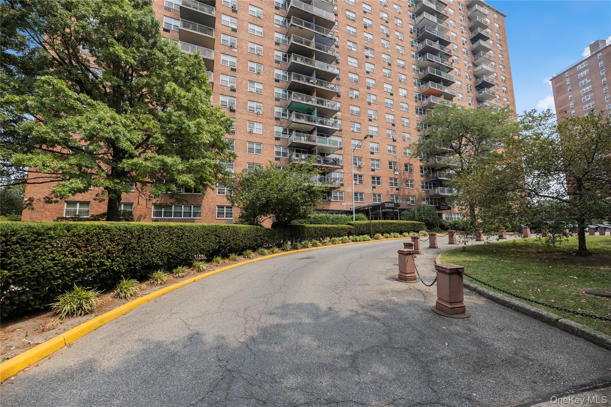 880 Boynton Avenue # 13L, Bronx, NY 10473