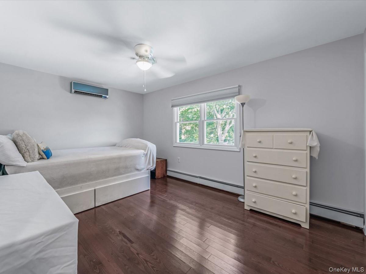 7 Cornell Avenue, Hicksville, NY 11801