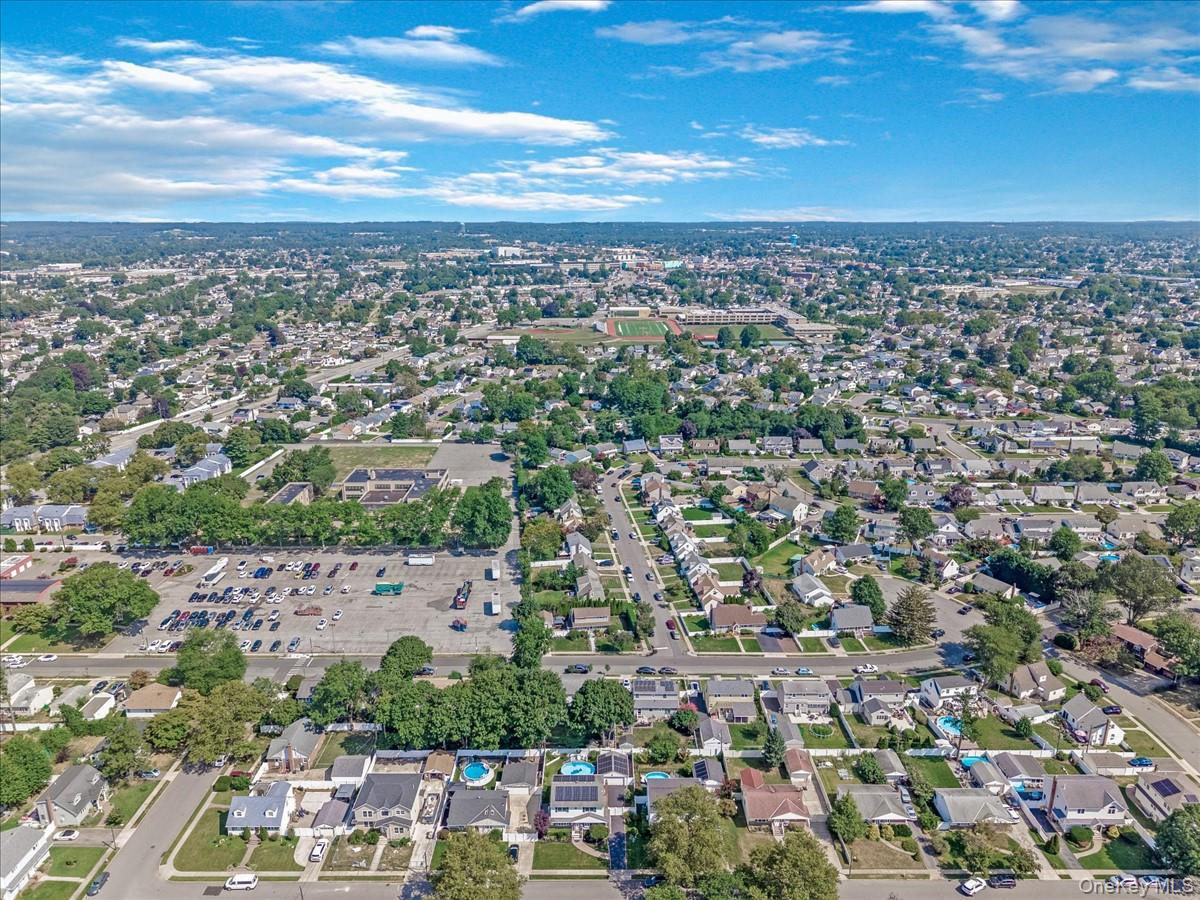 7 Cornell Avenue, Hicksville, NY 11801