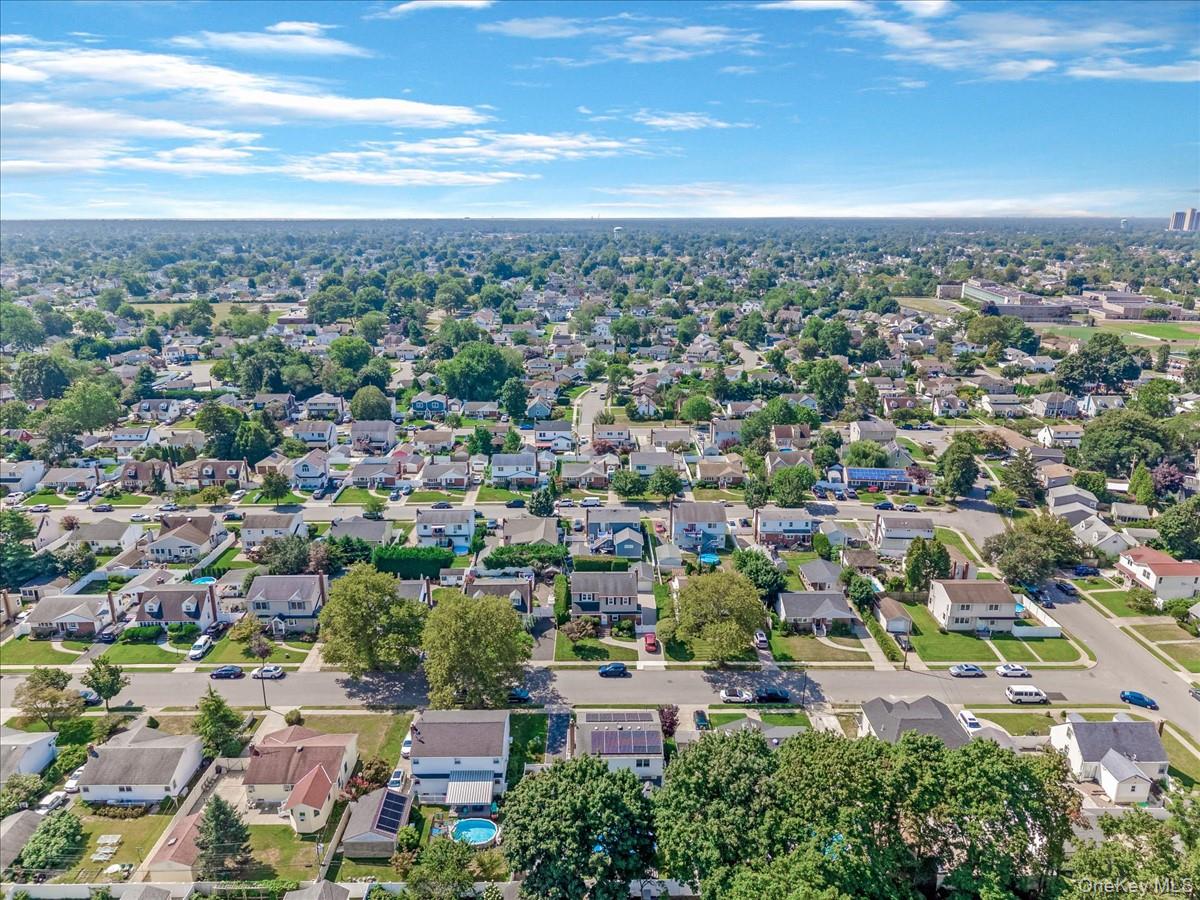 7 Cornell Avenue, Hicksville, NY 11801