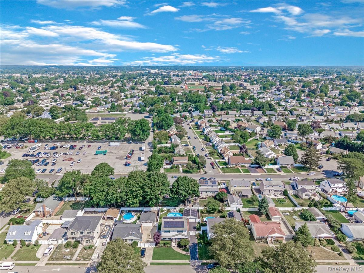 7 Cornell Avenue, Hicksville, NY 11801