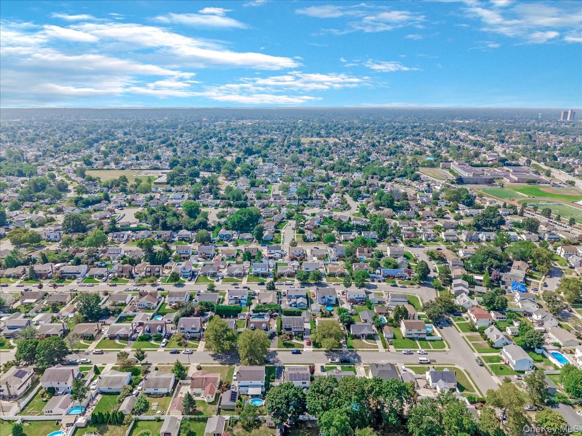 7 Cornell Avenue, Hicksville, NY 11801