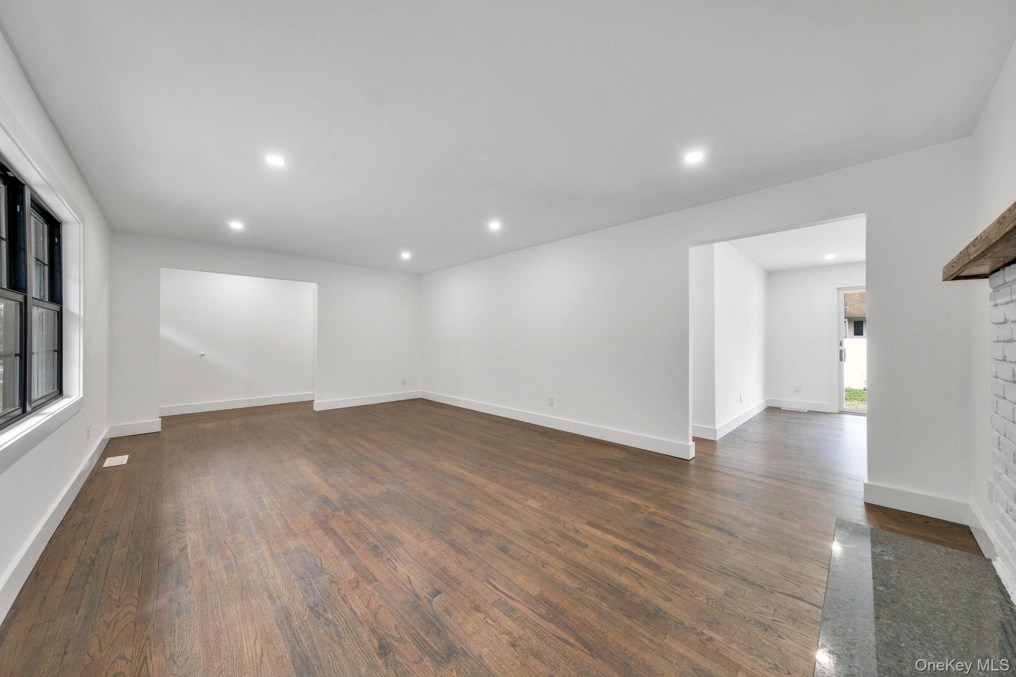 47 Dayton Avenue, Holtsville, NY 11742