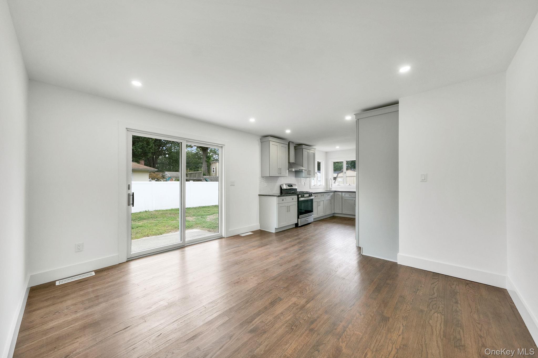 47 Dayton Avenue, Holtsville, NY 11742