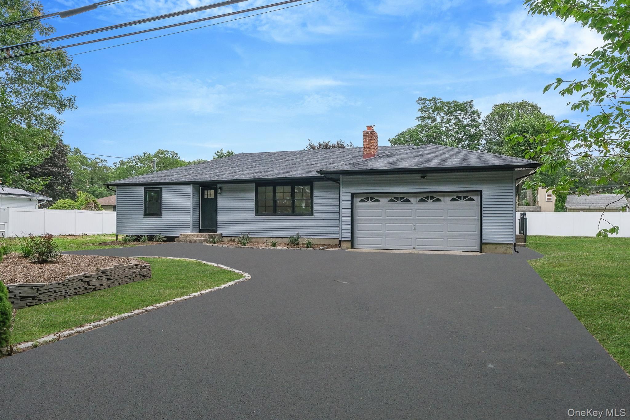 47 Dayton Avenue, Holtsville, NY 11742