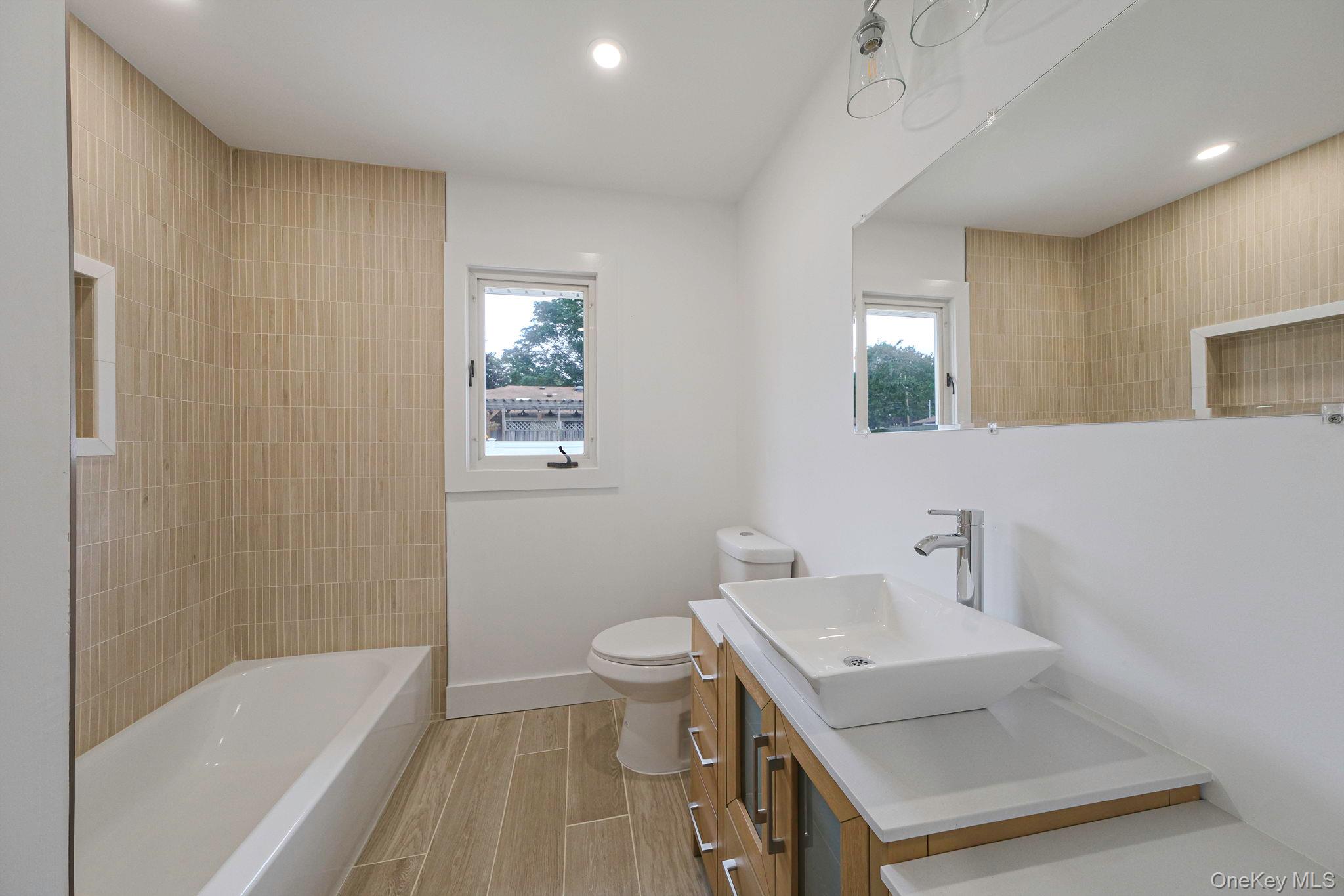 47 Dayton Avenue, Holtsville, NY 11742