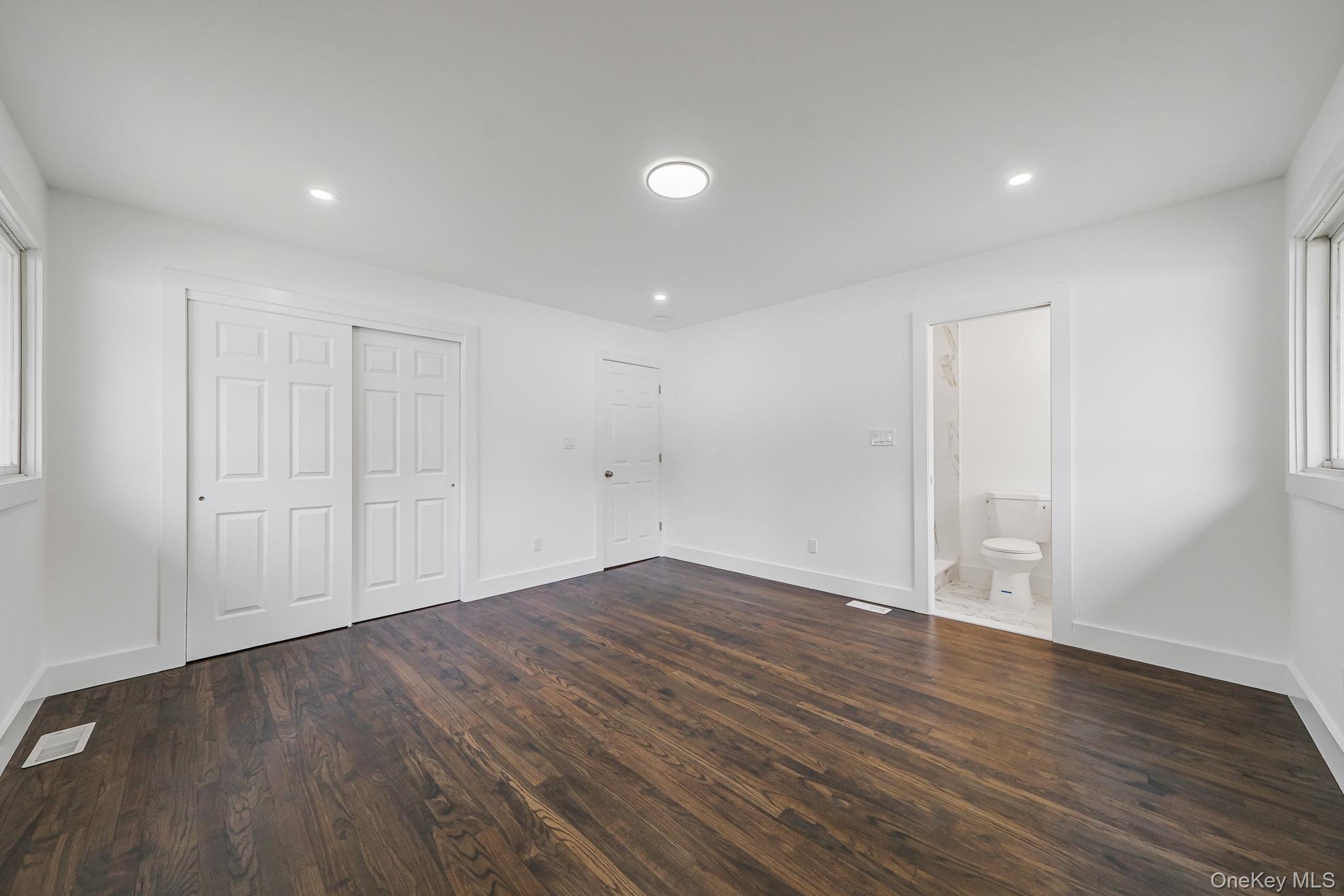 47 Dayton Avenue, Holtsville, NY 11742