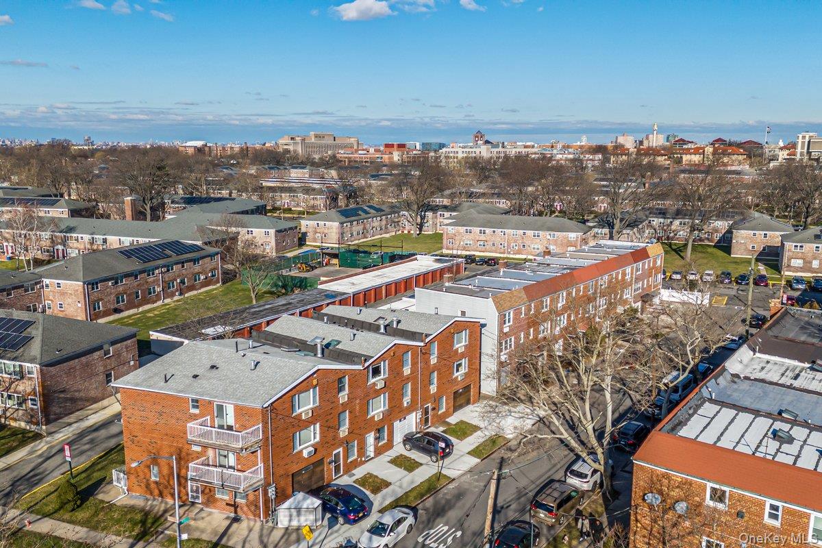 70-50 153rd Street, Flushing, NY 11367