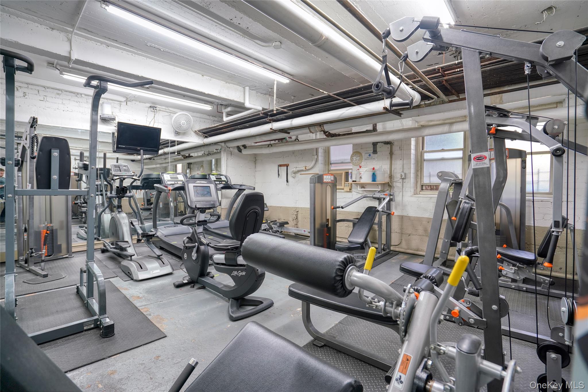 113-14 72nd Road # 1J, Forest Hills, NY 11375