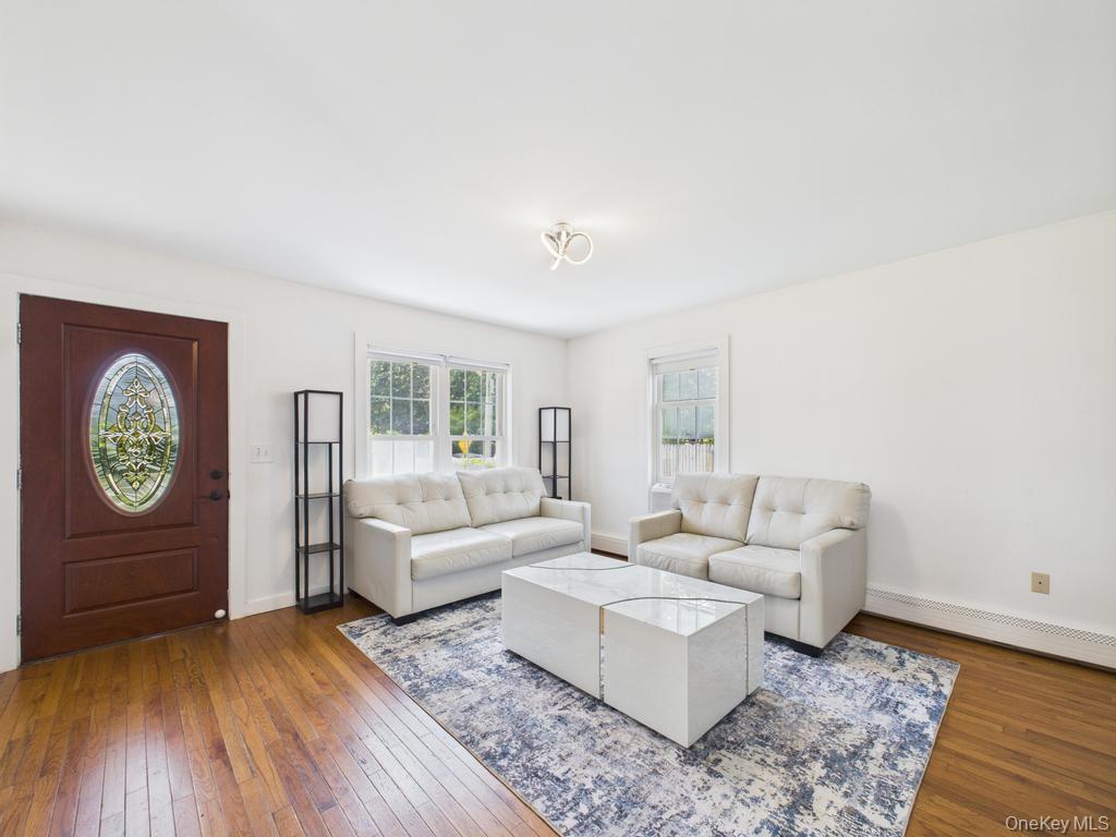 279 Commack Road, Shirley, NY 11967