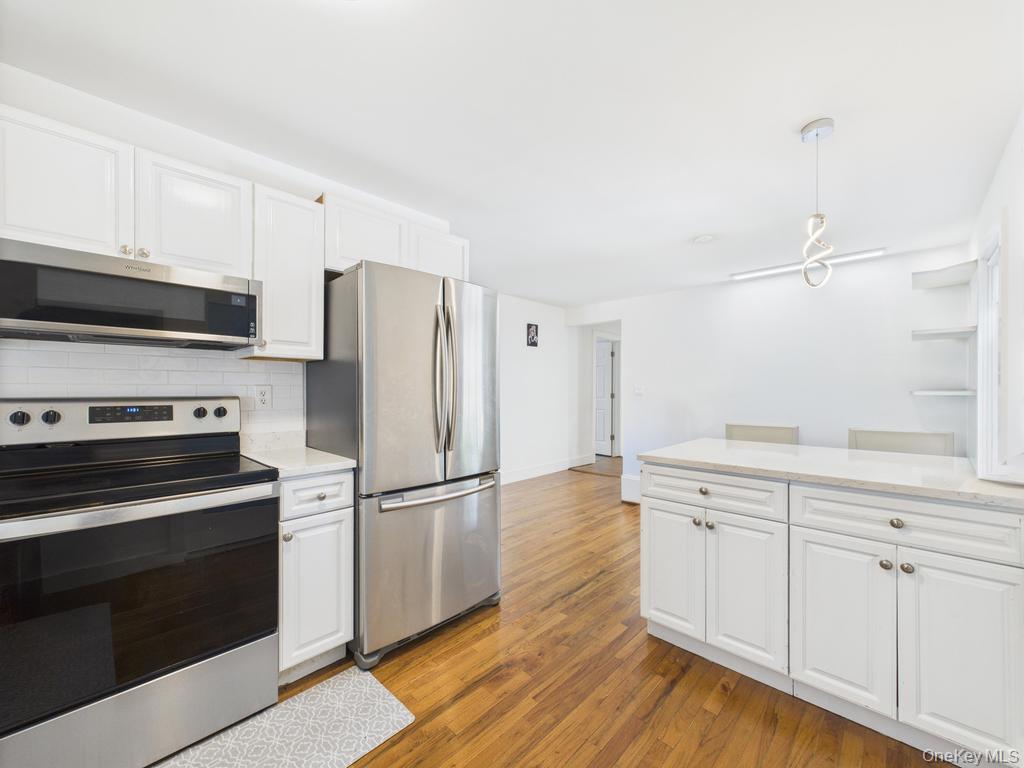 279 Commack Road, Shirley, NY 11967