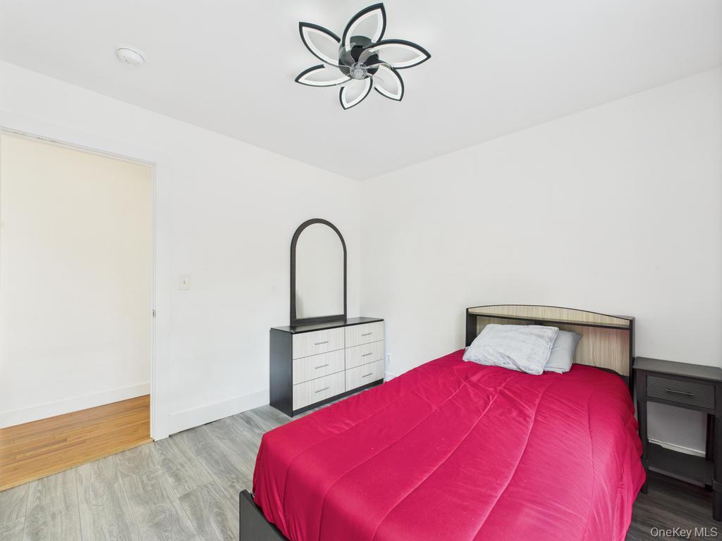 279 Commack Road, Shirley, NY 11967