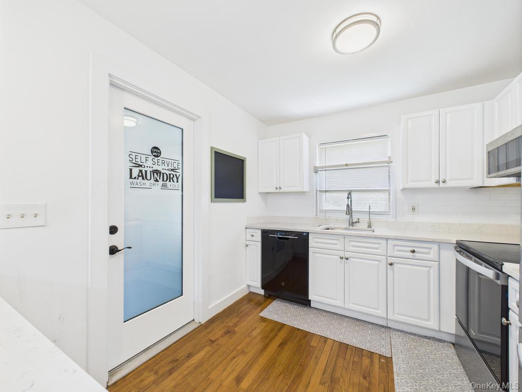 279 Commack Road, Shirley, NY 11967