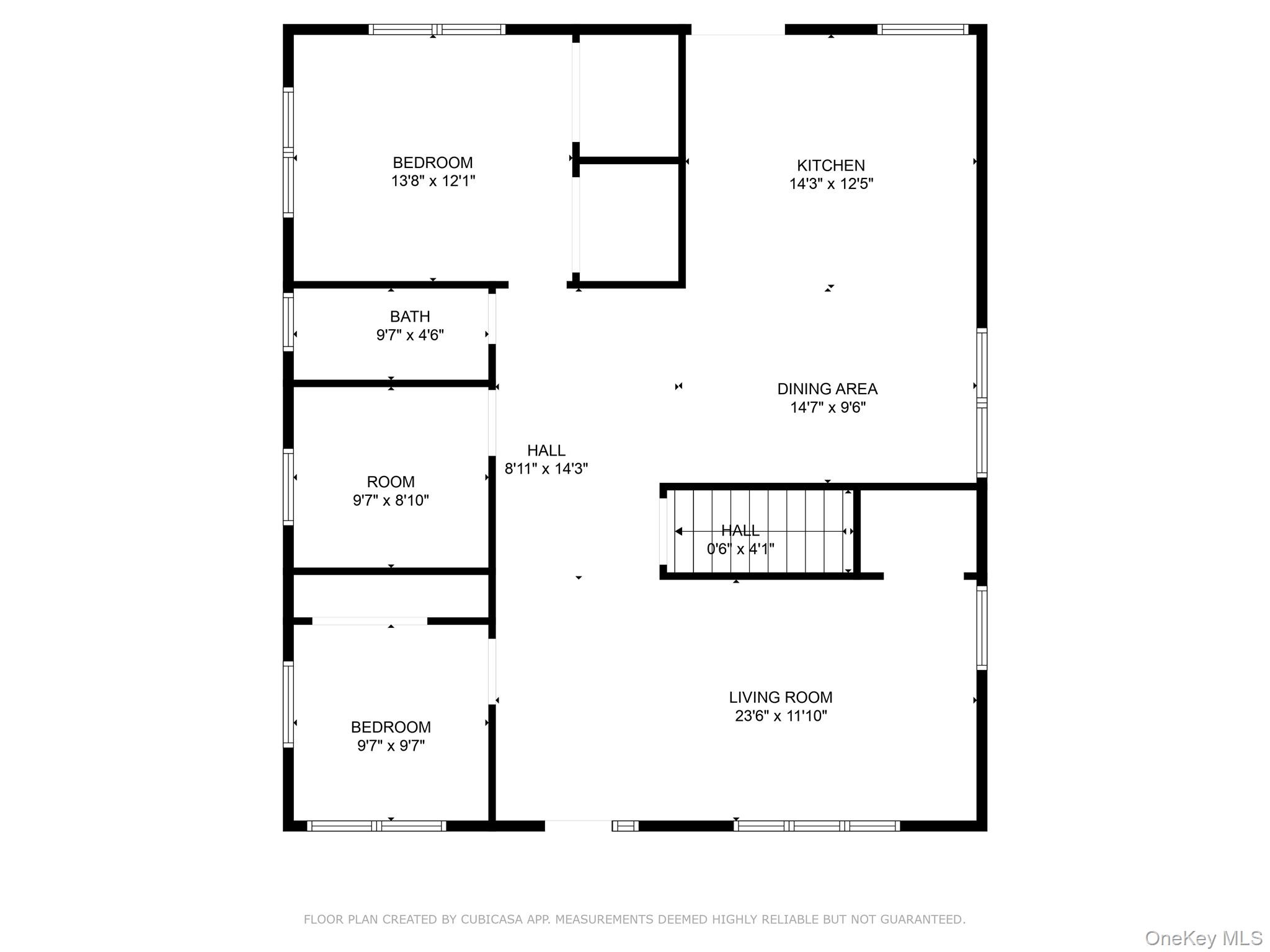 39 Hill Street E, Wading River, NY 11792