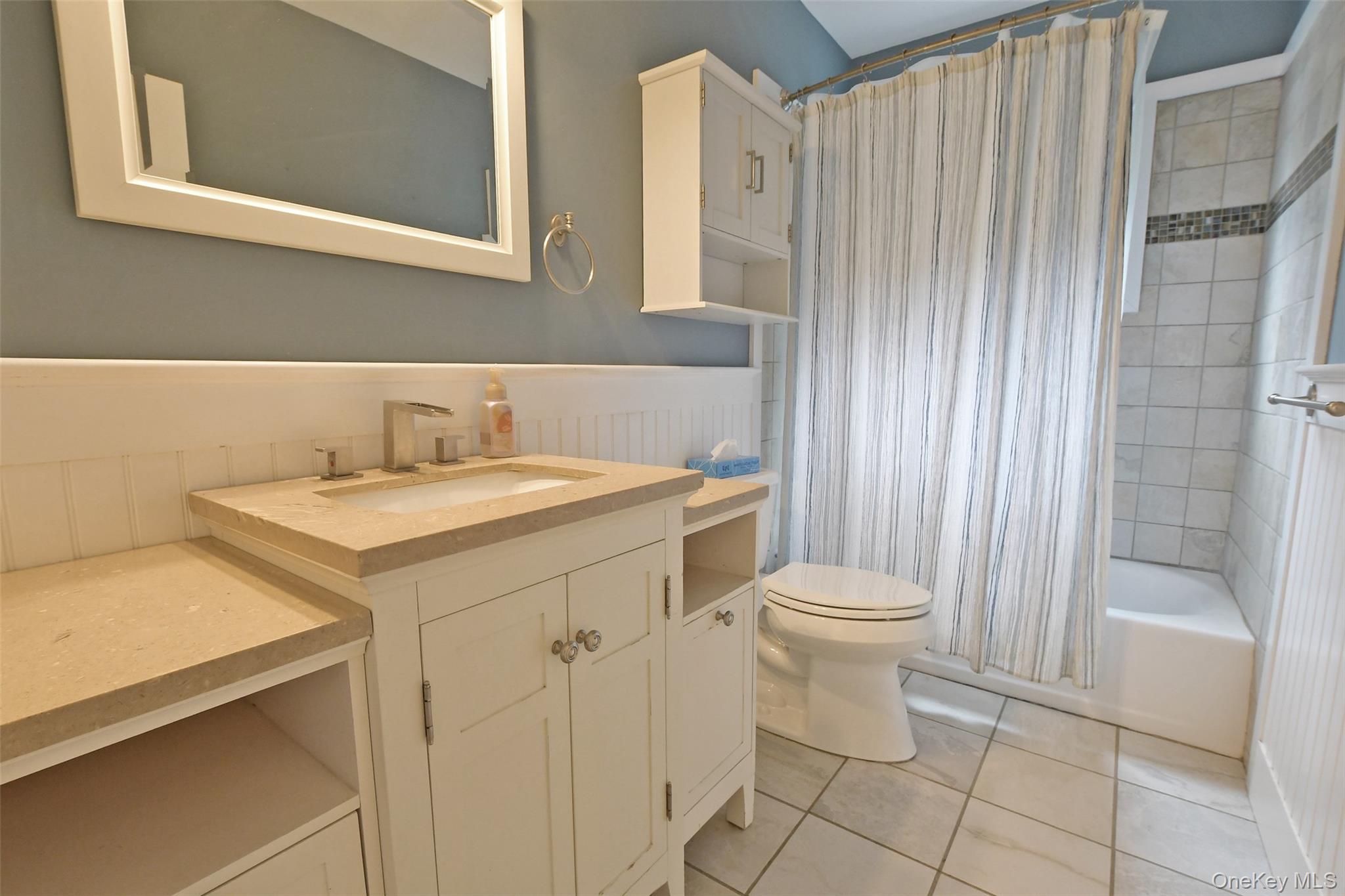 39 Hill Street E, Wading River, NY 11792