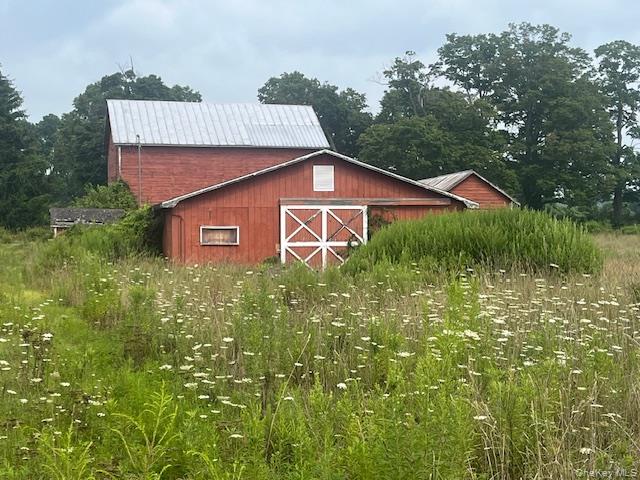 1820 County Route 7, Ancram, NY 12502