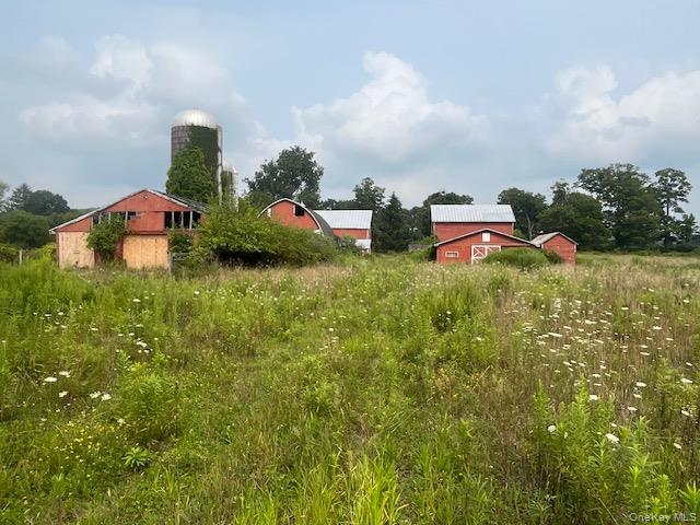 1820 County Route 7, Ancram, NY 12502