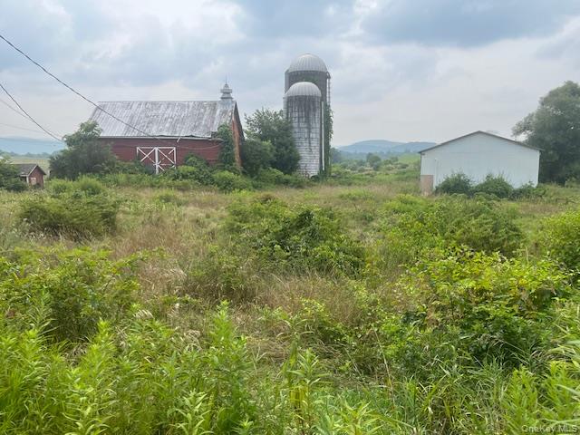 1820 County Route 7, Ancram, NY 12502