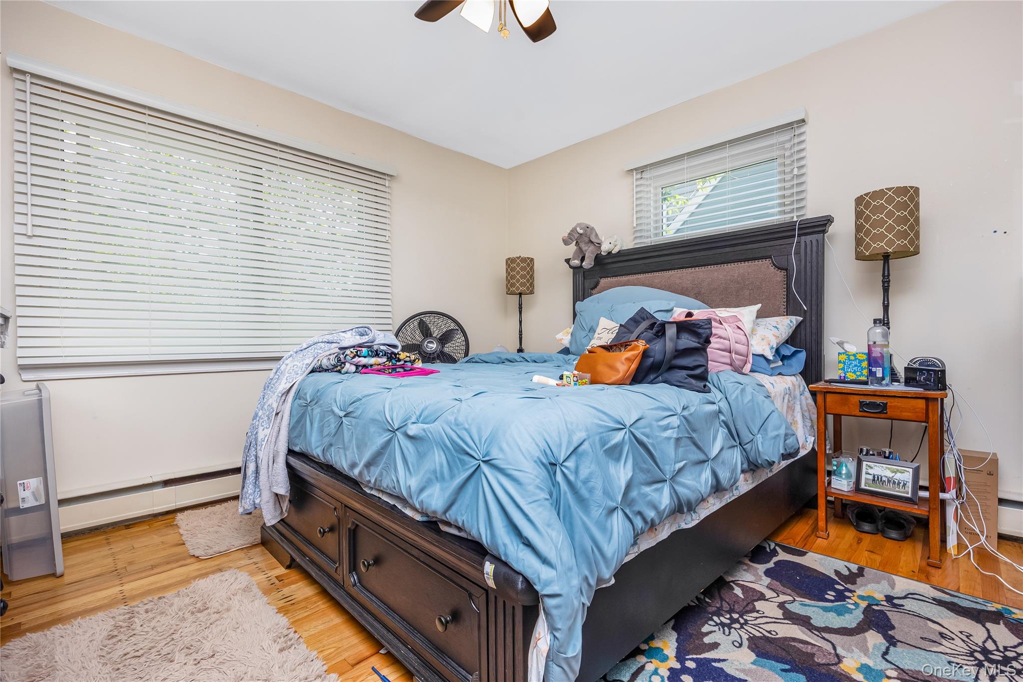 37 New Point Place, Amityville, NY 11701