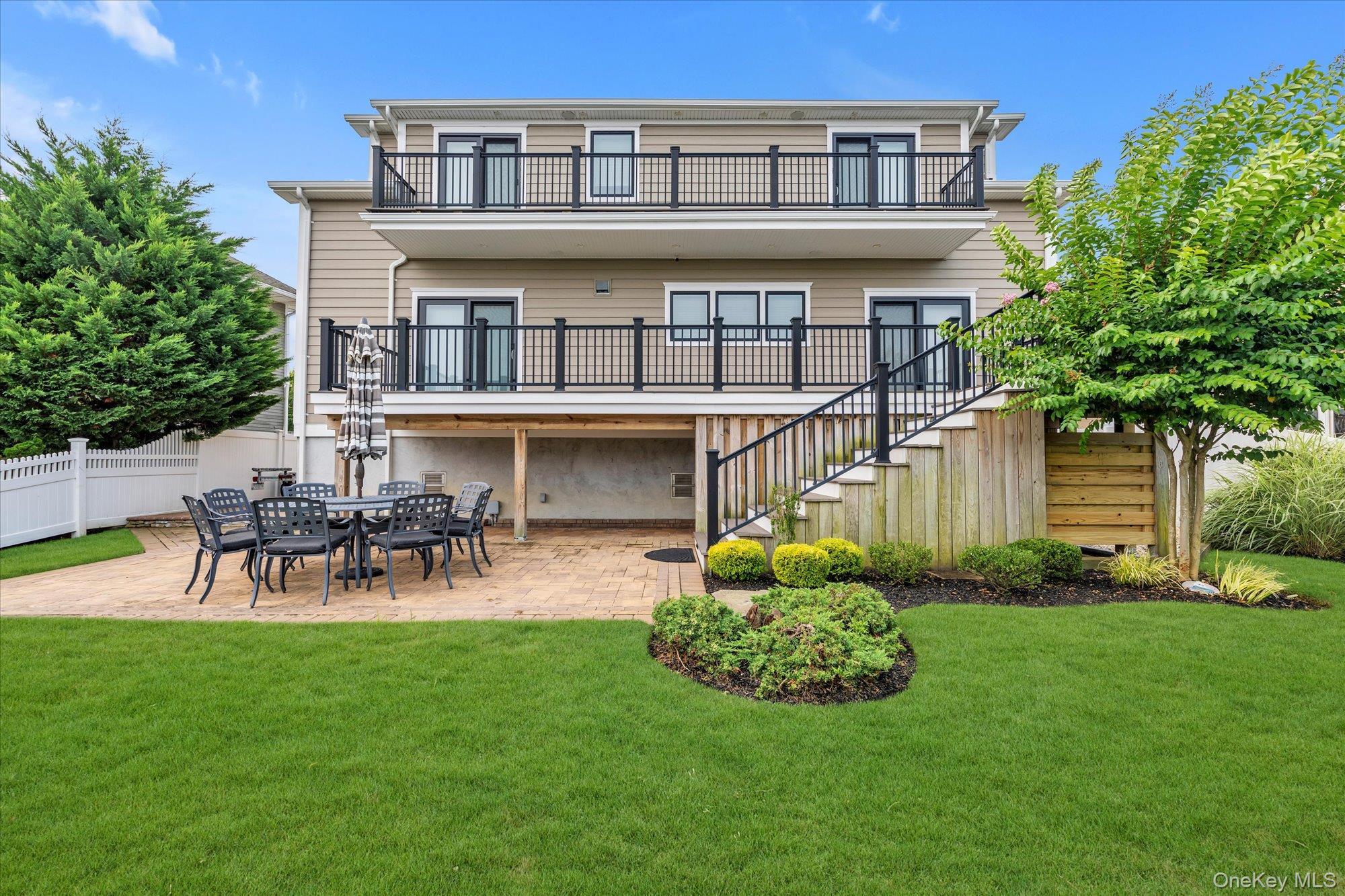 236 E Shore Drive, Massapequa, NY 11758