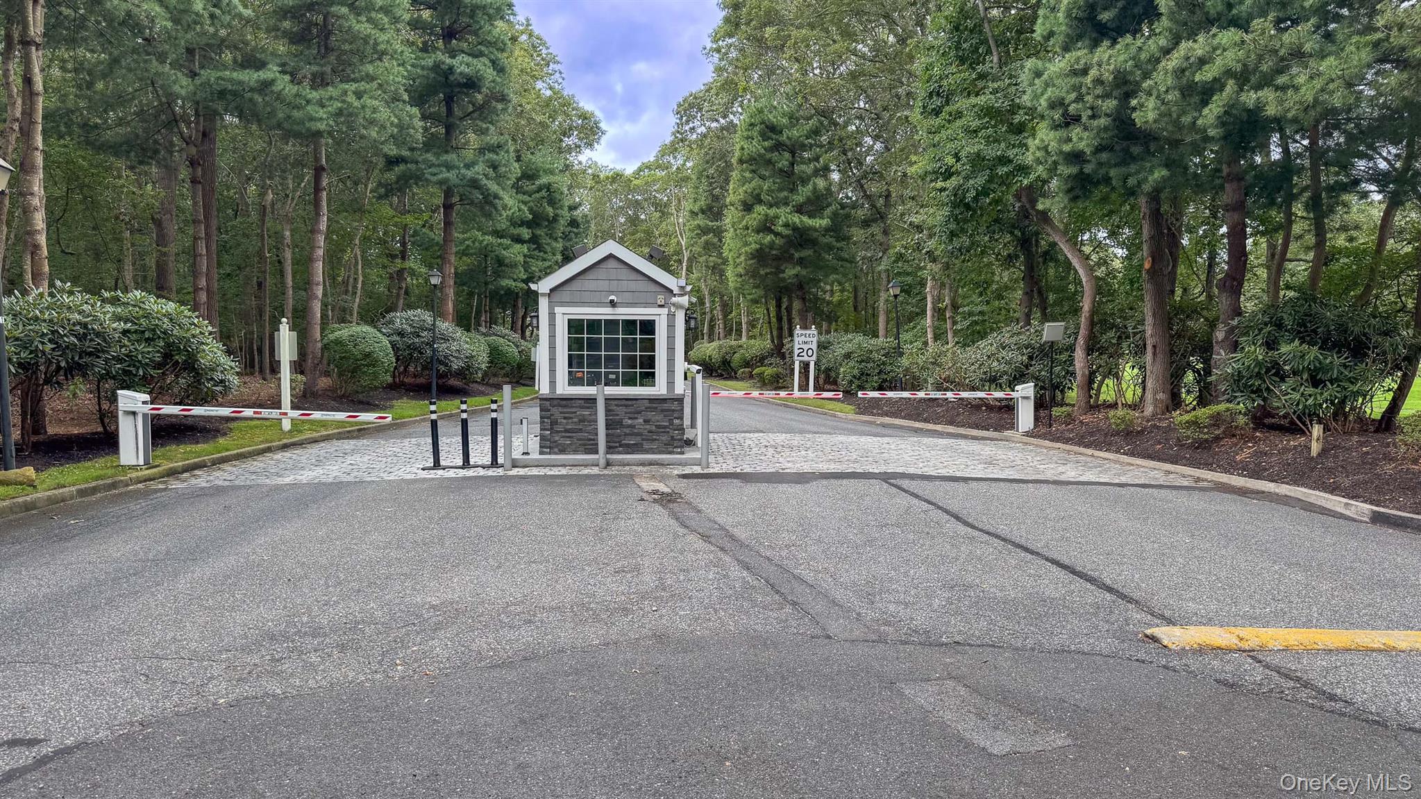 15 Cloister Lane, Middle Island, NY 11953