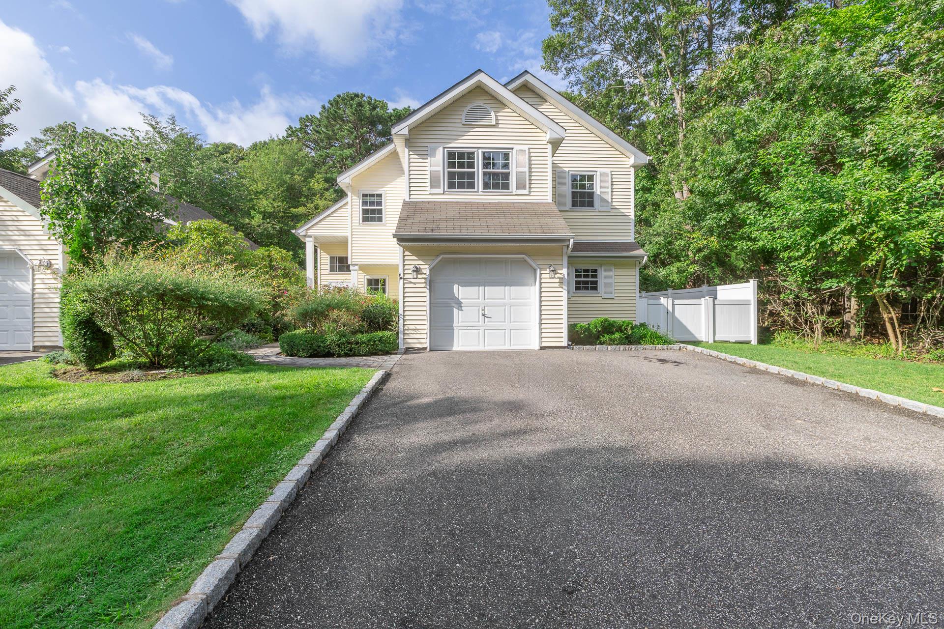 15 Cloister Lane, Middle Island, NY 11953