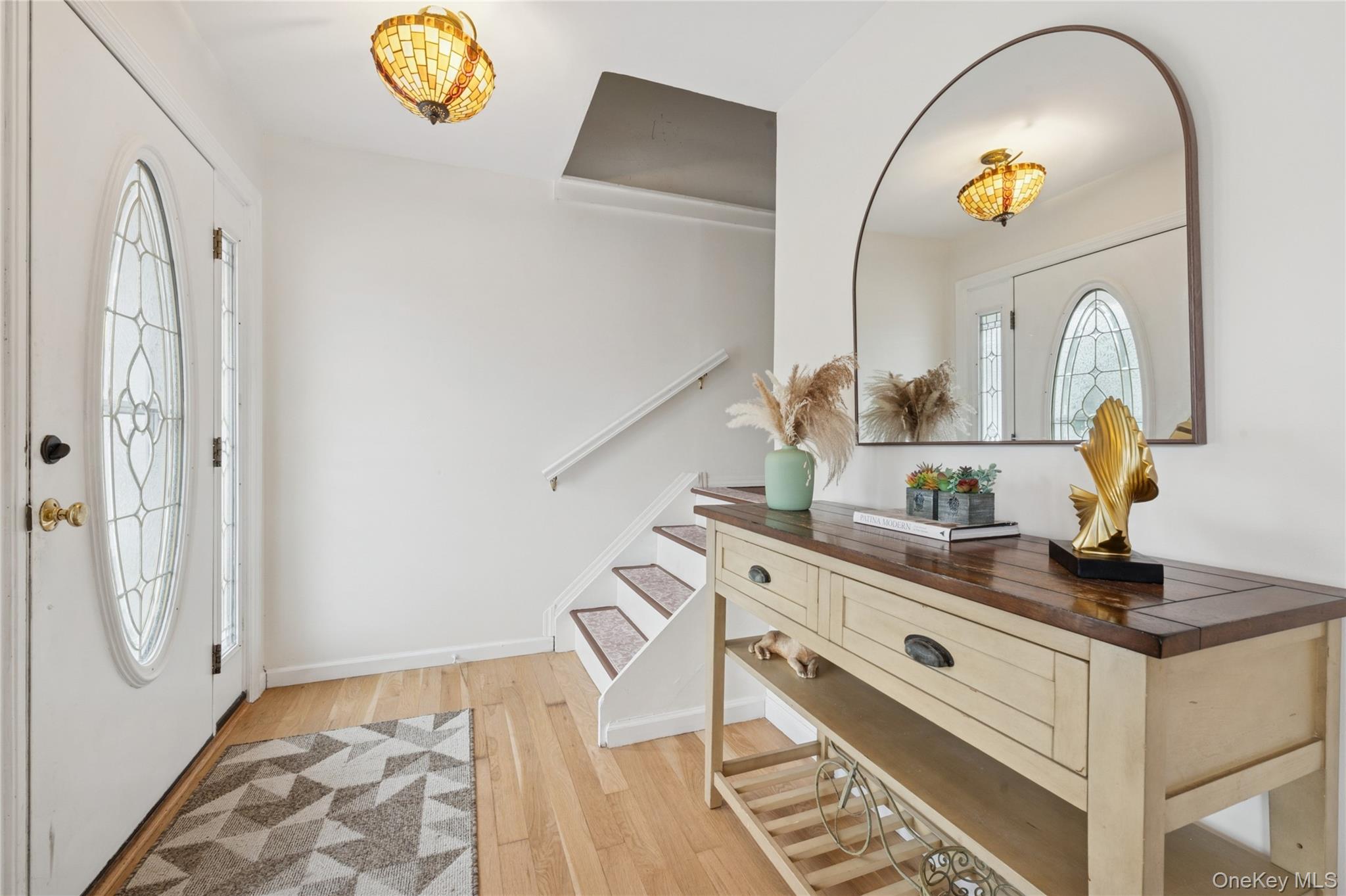 33 Newport Road, Island Park, NY 11558