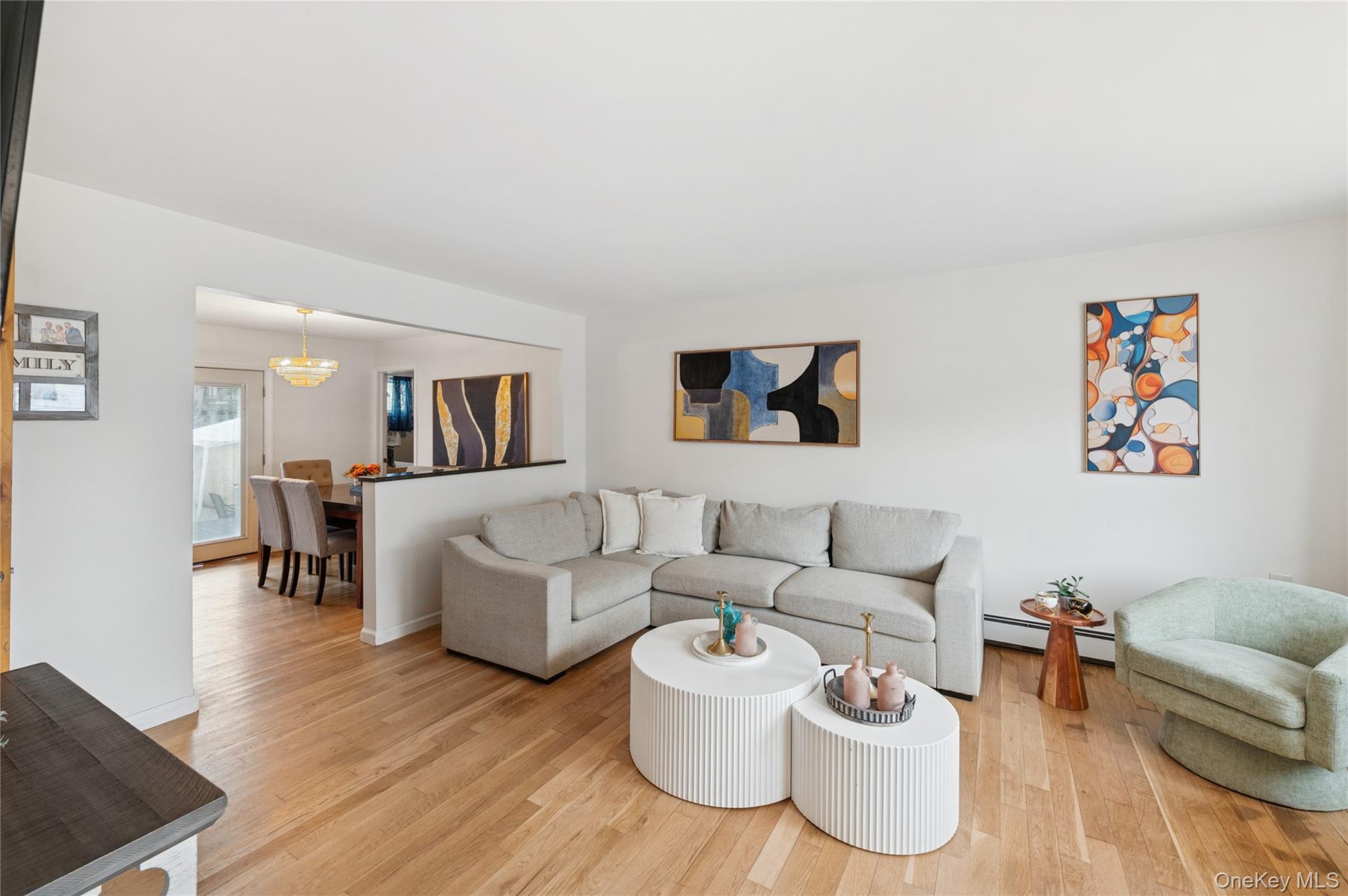 33 Newport Road, Island Park, NY 11558