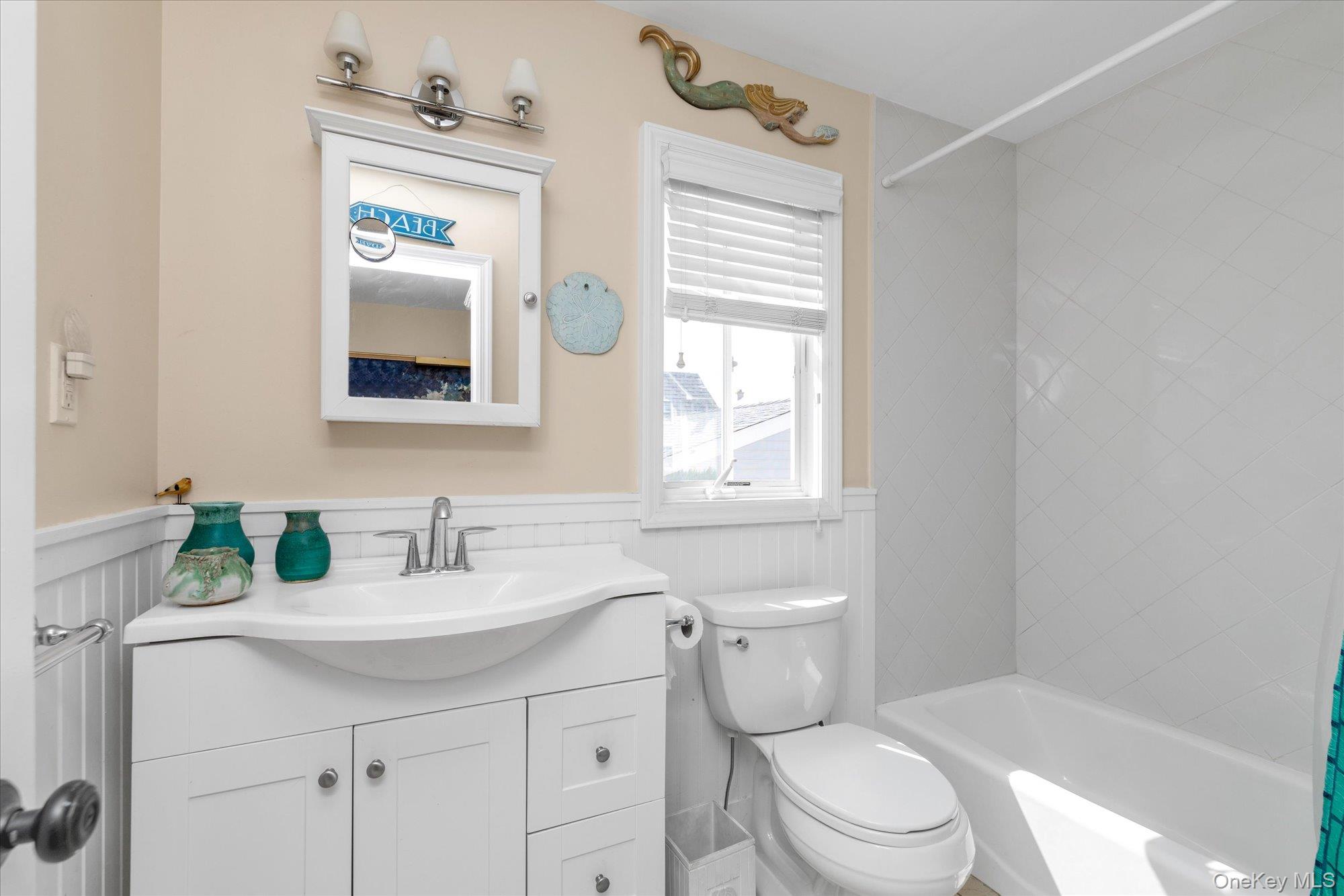 500 W Penn Street, Long Beach, NY 11561