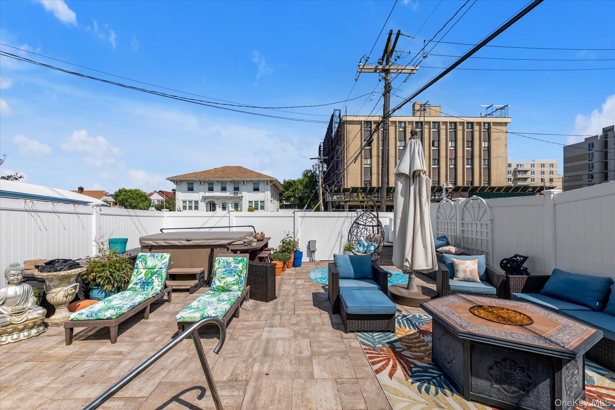 500 W Penn Street, Long Beach, NY 11561