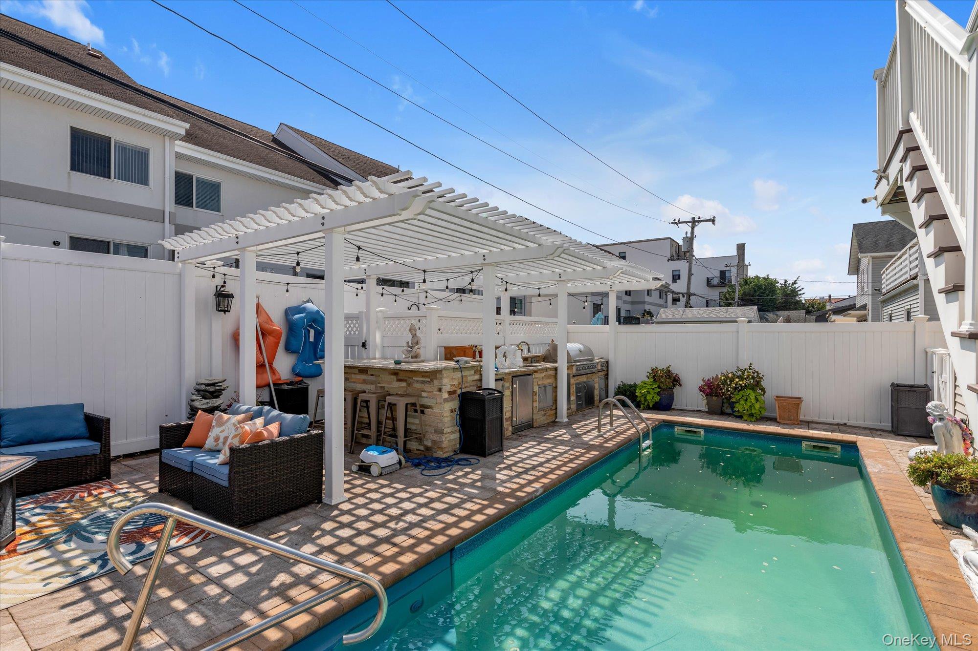 500 W Penn Street, Long Beach, NY 11561