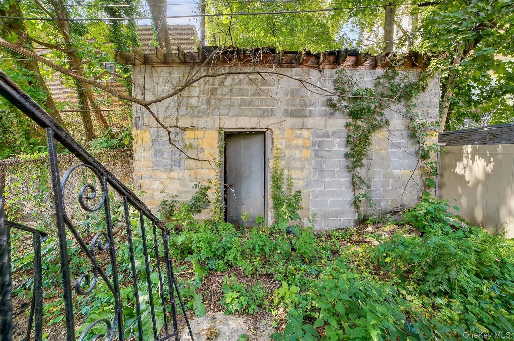 105 Palisade Avenue, Yonkers, NY 10701