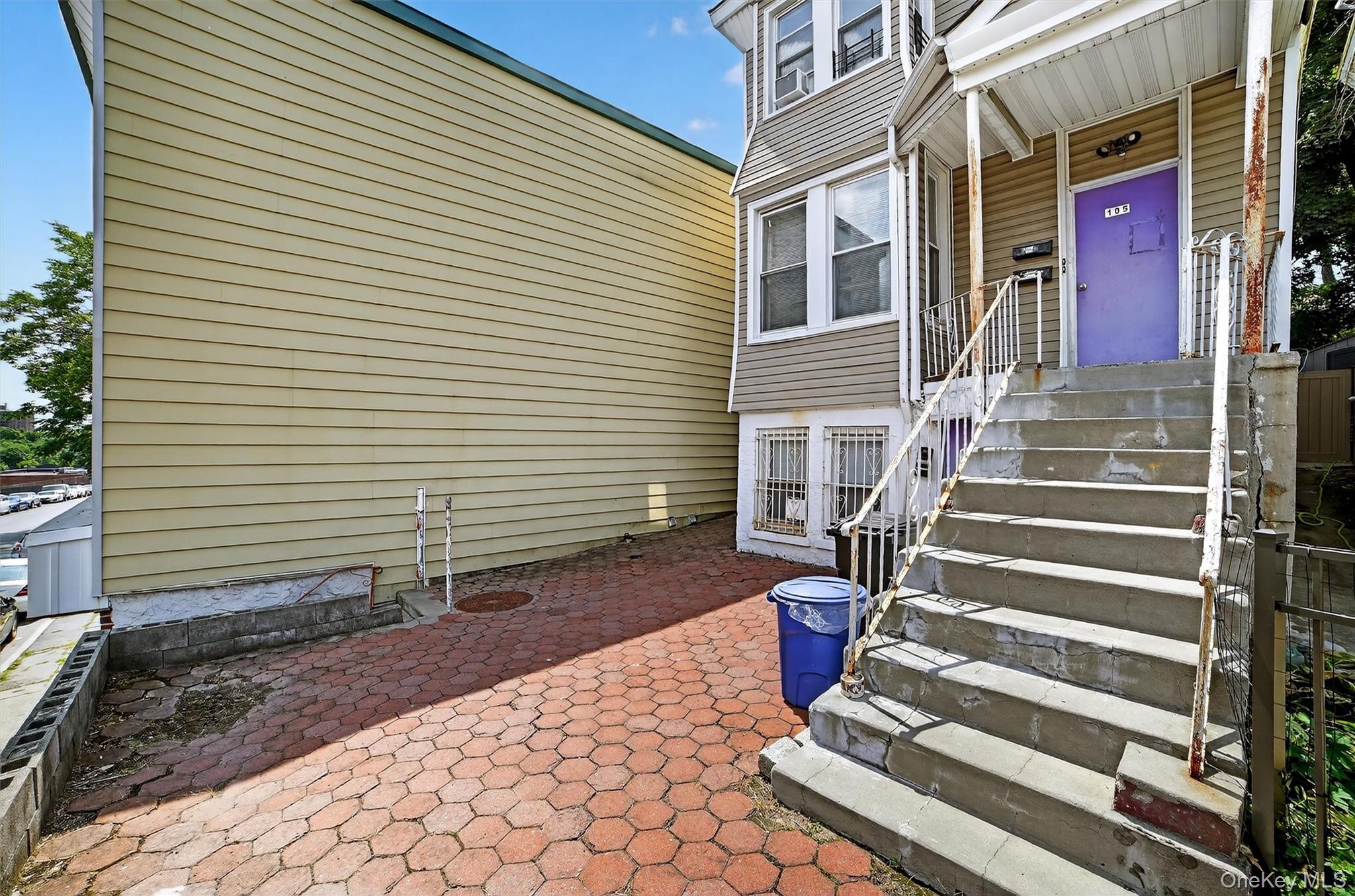 105 Palisade Avenue, Yonkers, NY 10701