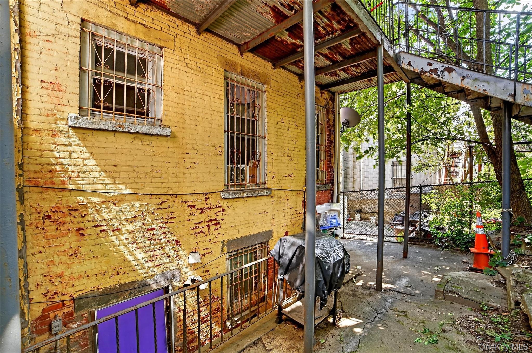 105 Palisade Avenue, Yonkers, NY 10701