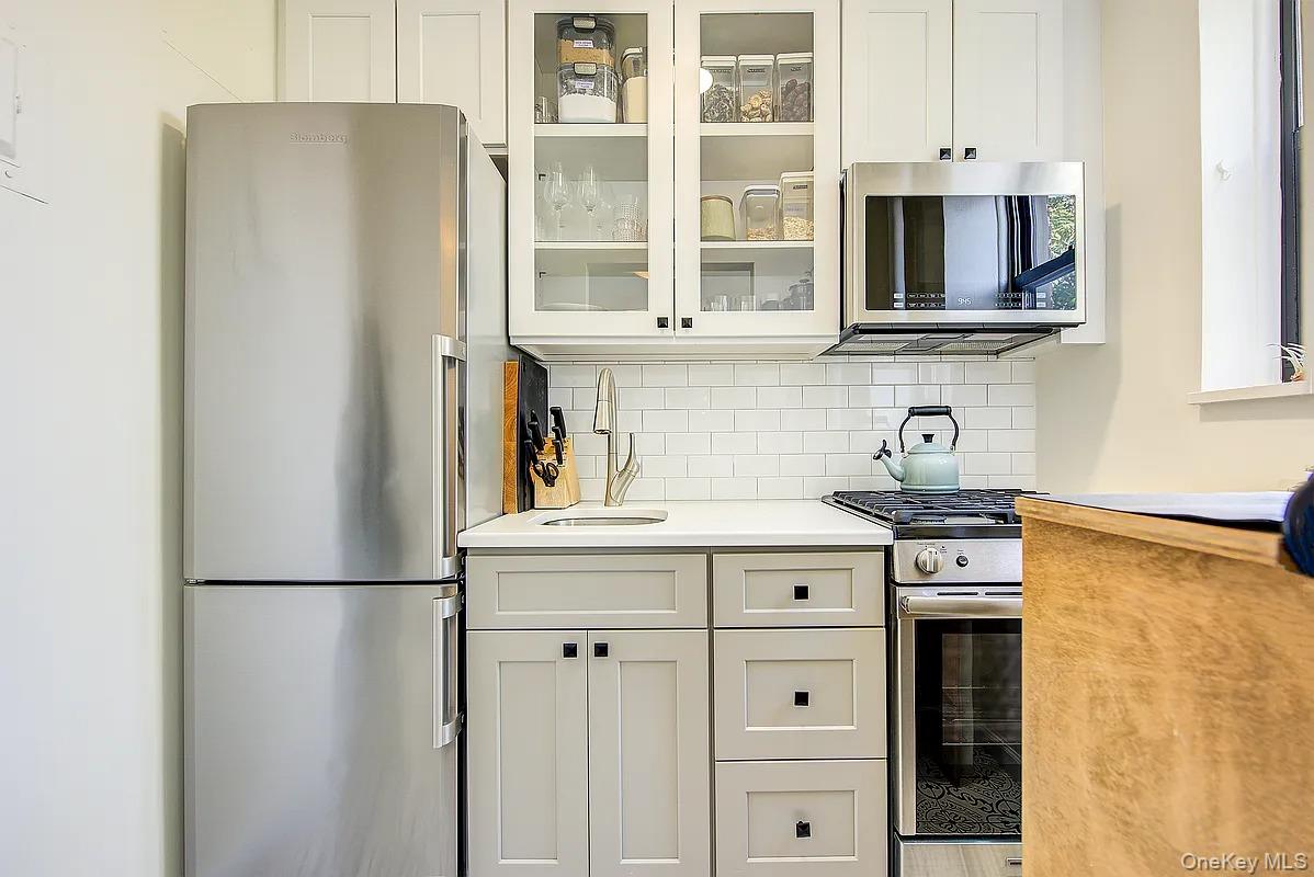 67-30 Dartmouth Street # 6R, Forest Hills, NY 11375