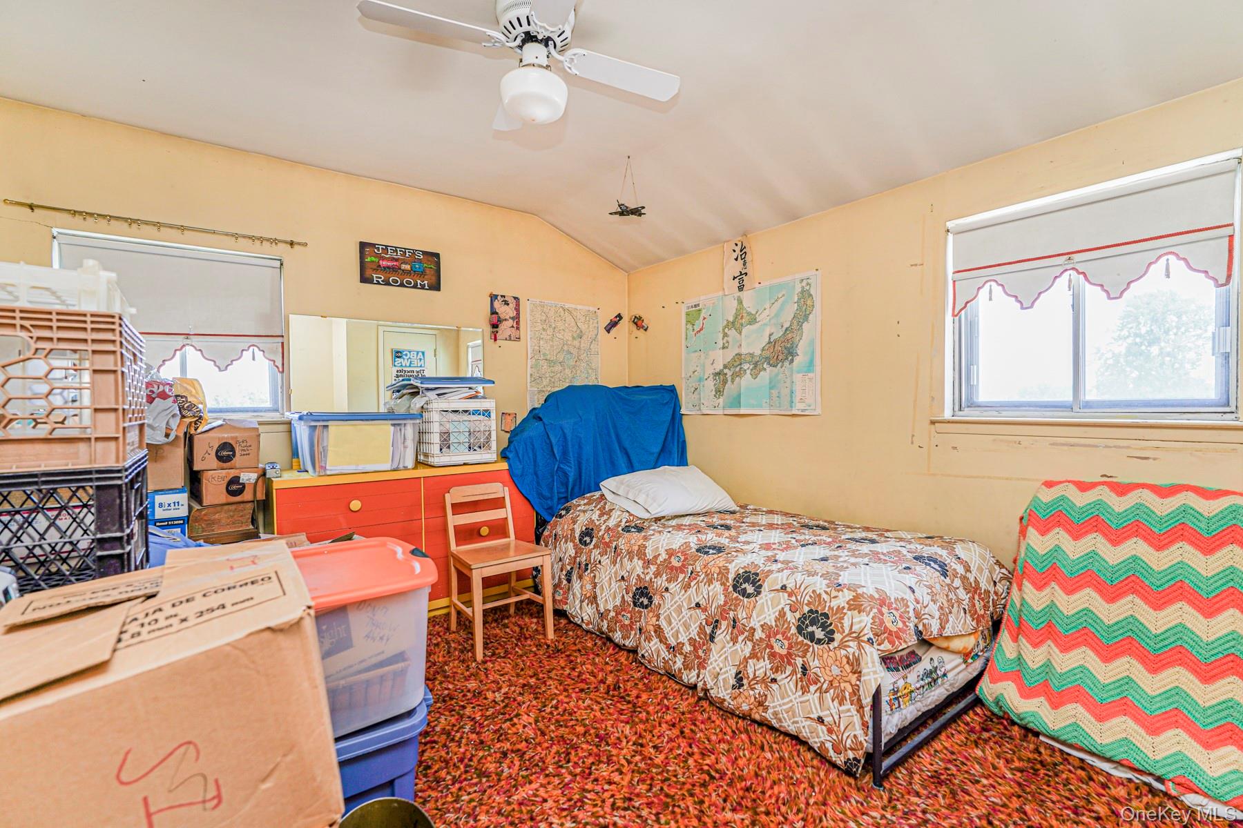 41 Middle Loop Road, Staten Island, NY 10308