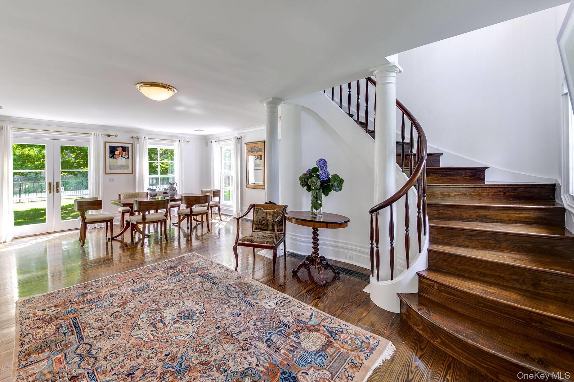 2964 Noyac Road, Sag Harbor, NY 11963