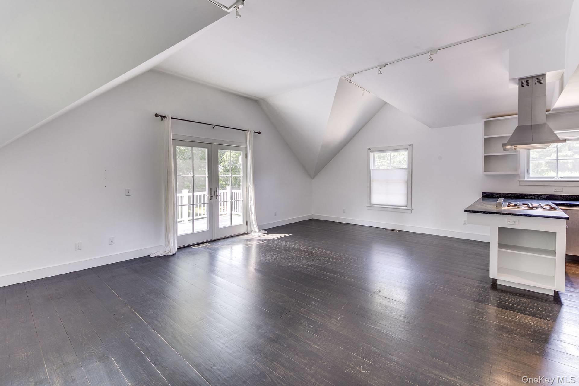 2964 Noyac Road, Sag Harbor, NY 11963