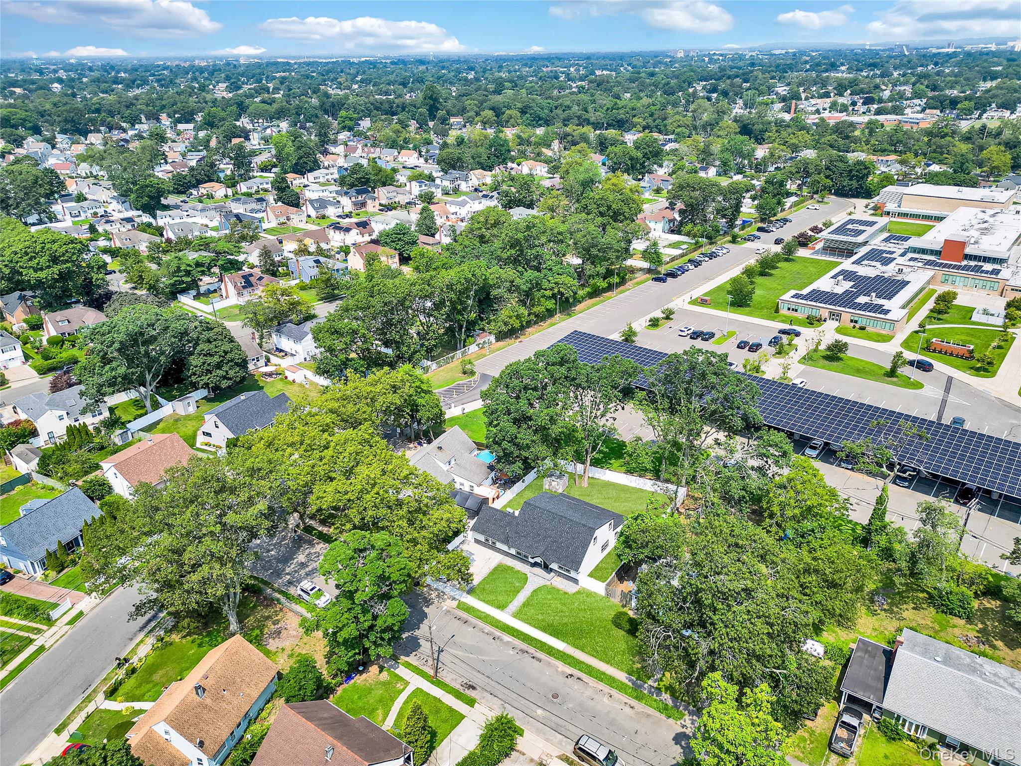 10 Hillman Place, Roosevelt, NY 11575