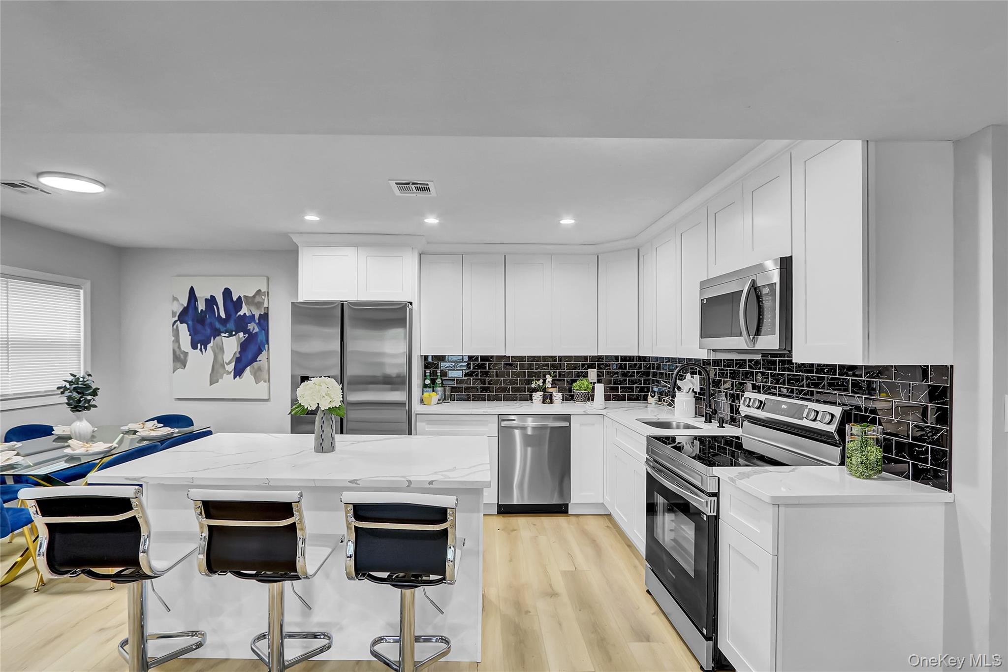 10 Hillman Place, Roosevelt, NY 11575