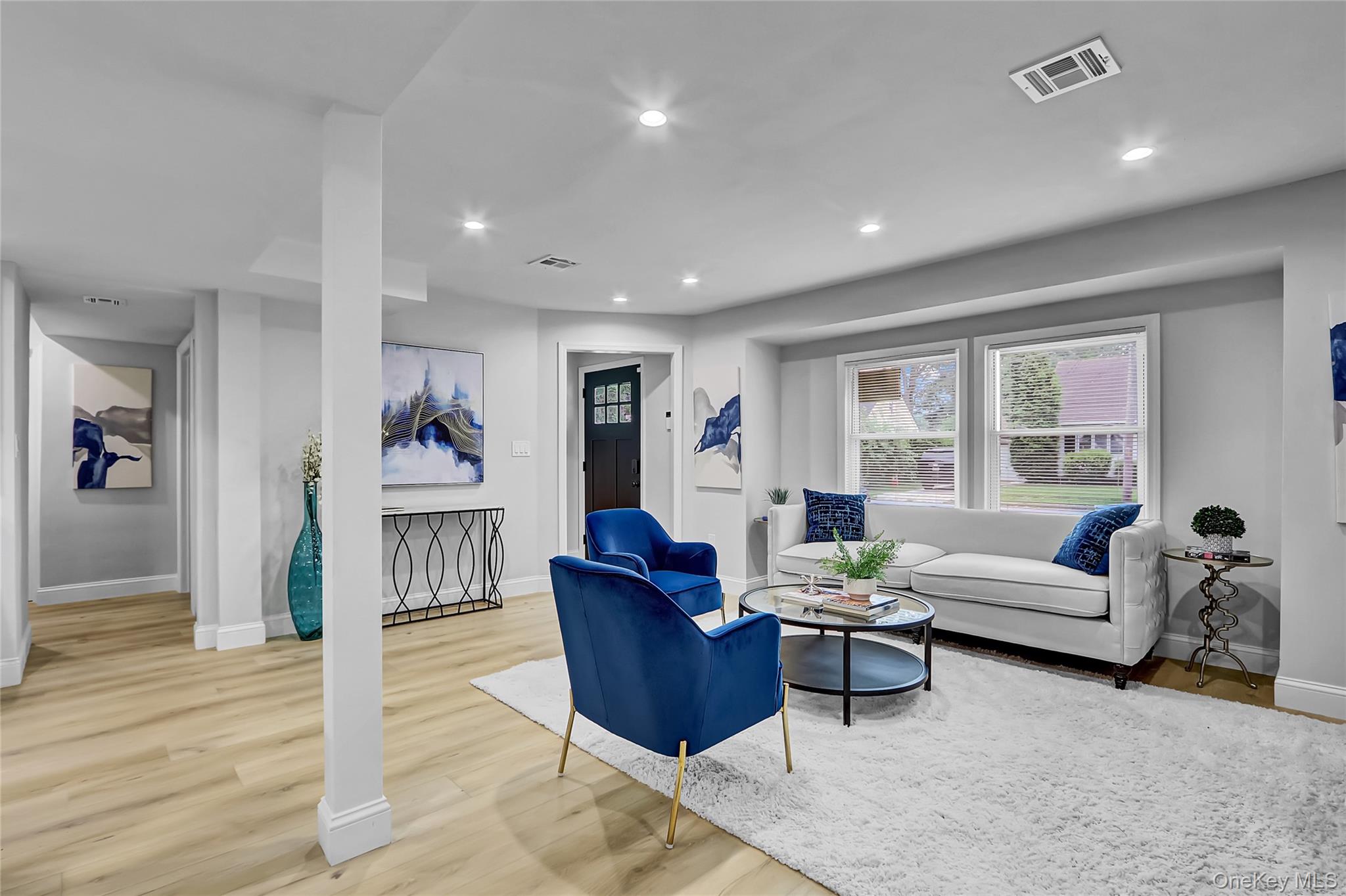 10 Hillman Place, Roosevelt, NY 11575